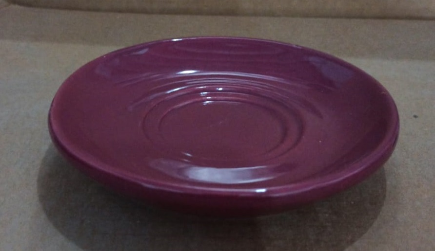 Plato Para Taza Capuchino Apilable De 5 Pul. 13 Cm Borgoña